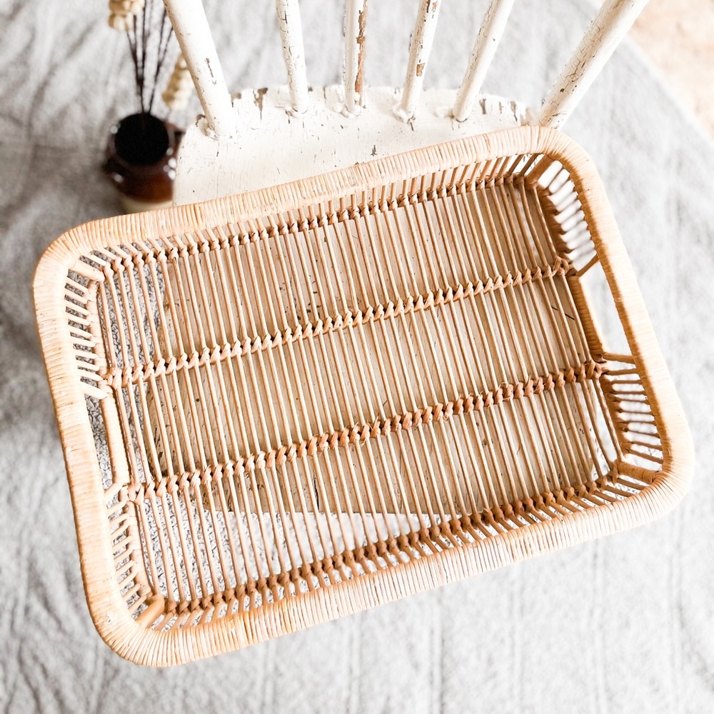 Vintage Wicker Tray
